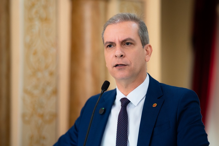 Câmara de Curitiba reconhece Associação PorMinhasMamas de Utilidade Pública