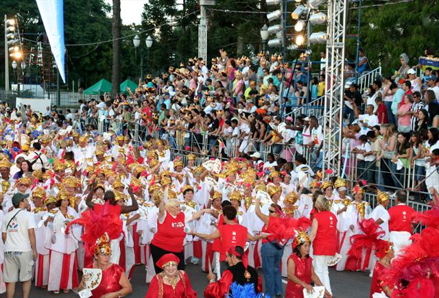 Câmara de Curitiba reconheceu em lei importância do Carnaval