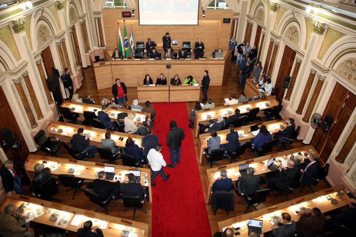 Câmara de Curitiba tem 157 projetos aptos para votação do plenário
