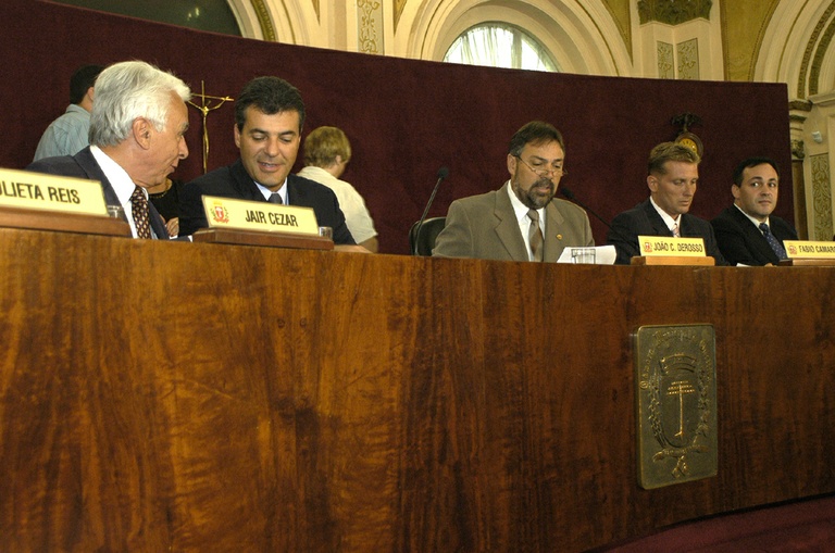 Câmara de Curitiba terá TV Online 