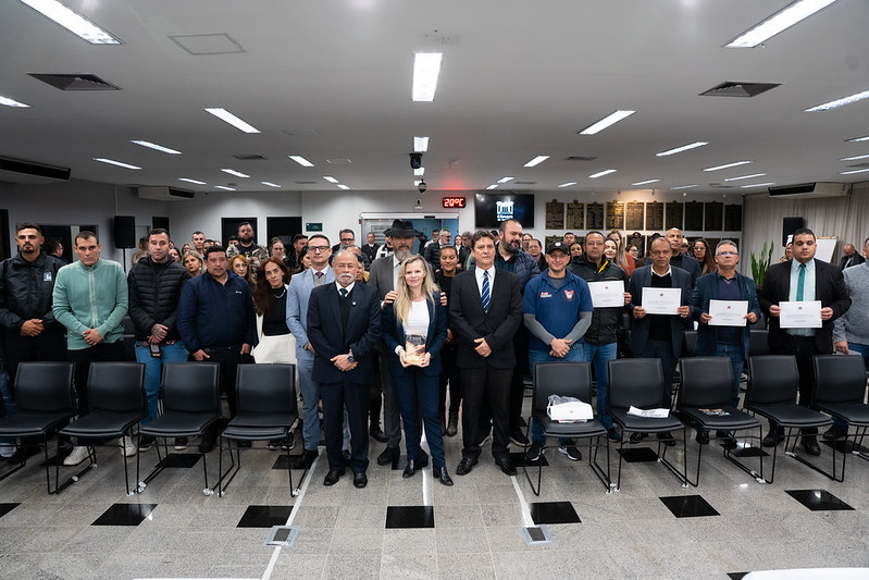 Câmara debate direitos e segurança dos vigilantes em Curitiba