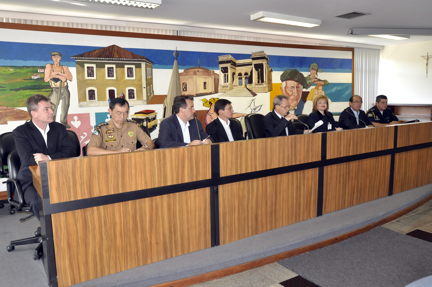 Câmara debate reforço da segurança no bairro Portão 