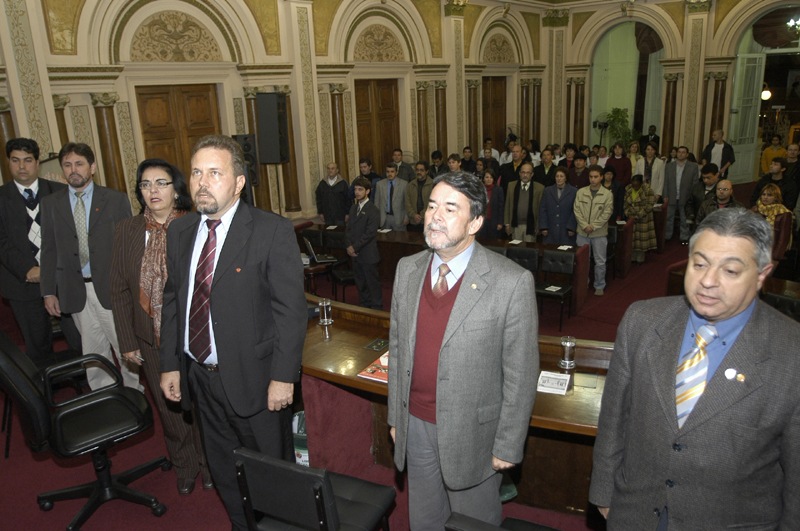 Câmara destaca 25 anos de entidade internacional de educação 