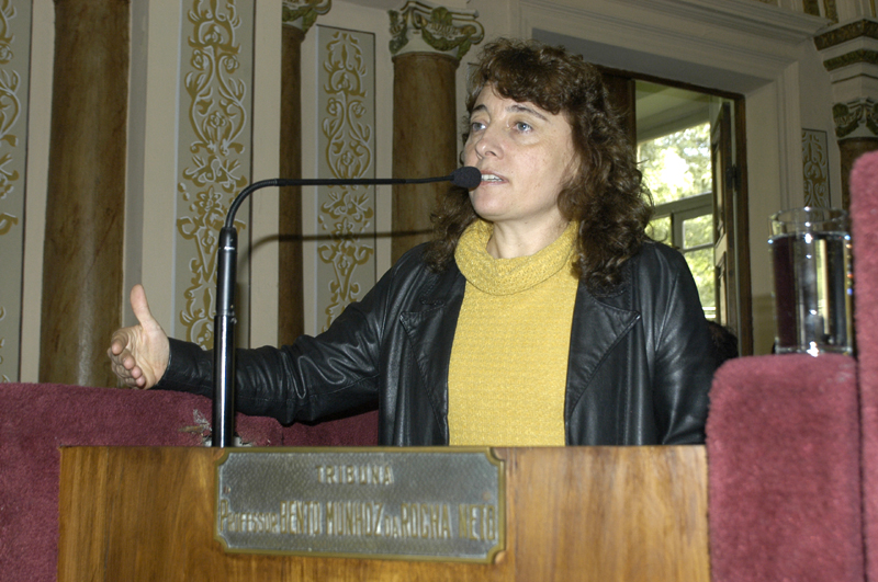 Câmara discute condições de trabalho de servidores 