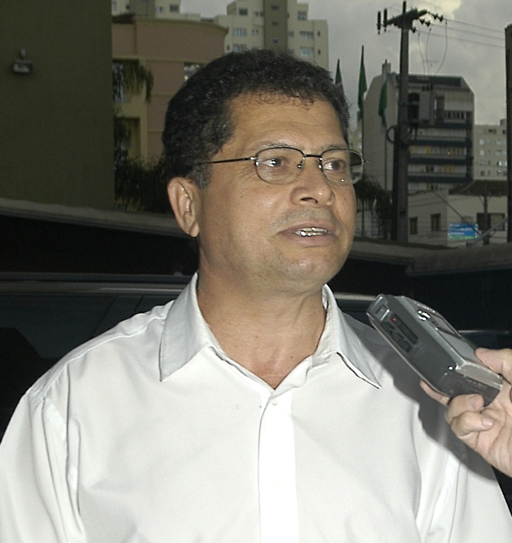 Câmara empossa Adenival Gomes nesta terça-feira 