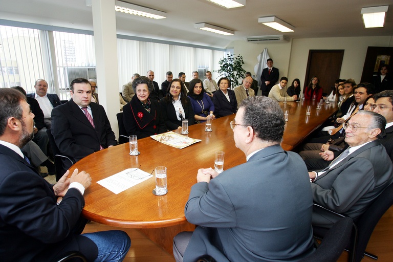 Câmara faz homenagem póstuma a empresário 
