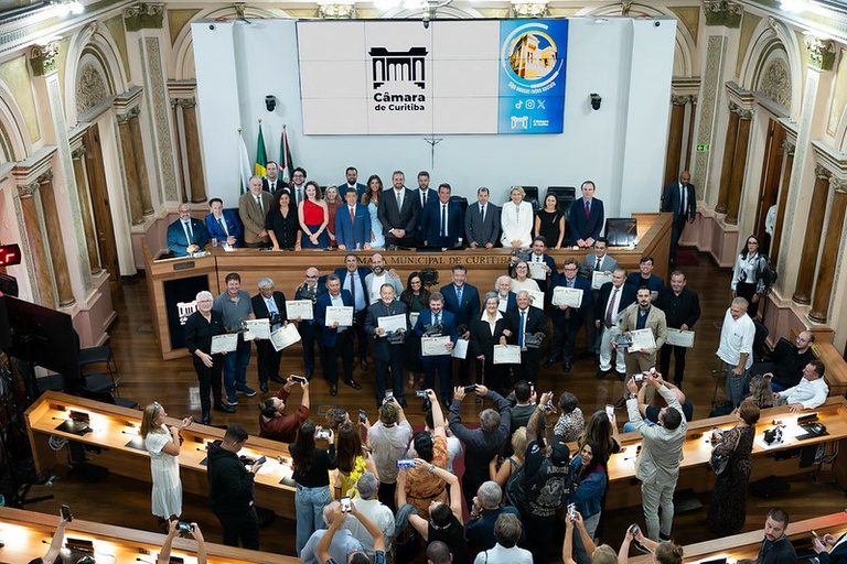 Câmara homenageia 29 personalidades com o Prêmio Cidade de Curitiba