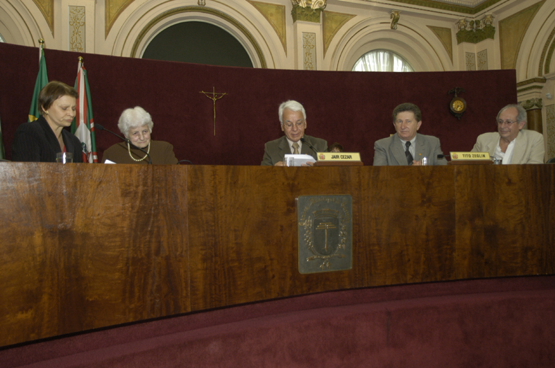 Câmara homenageia Gilda do Amaral 