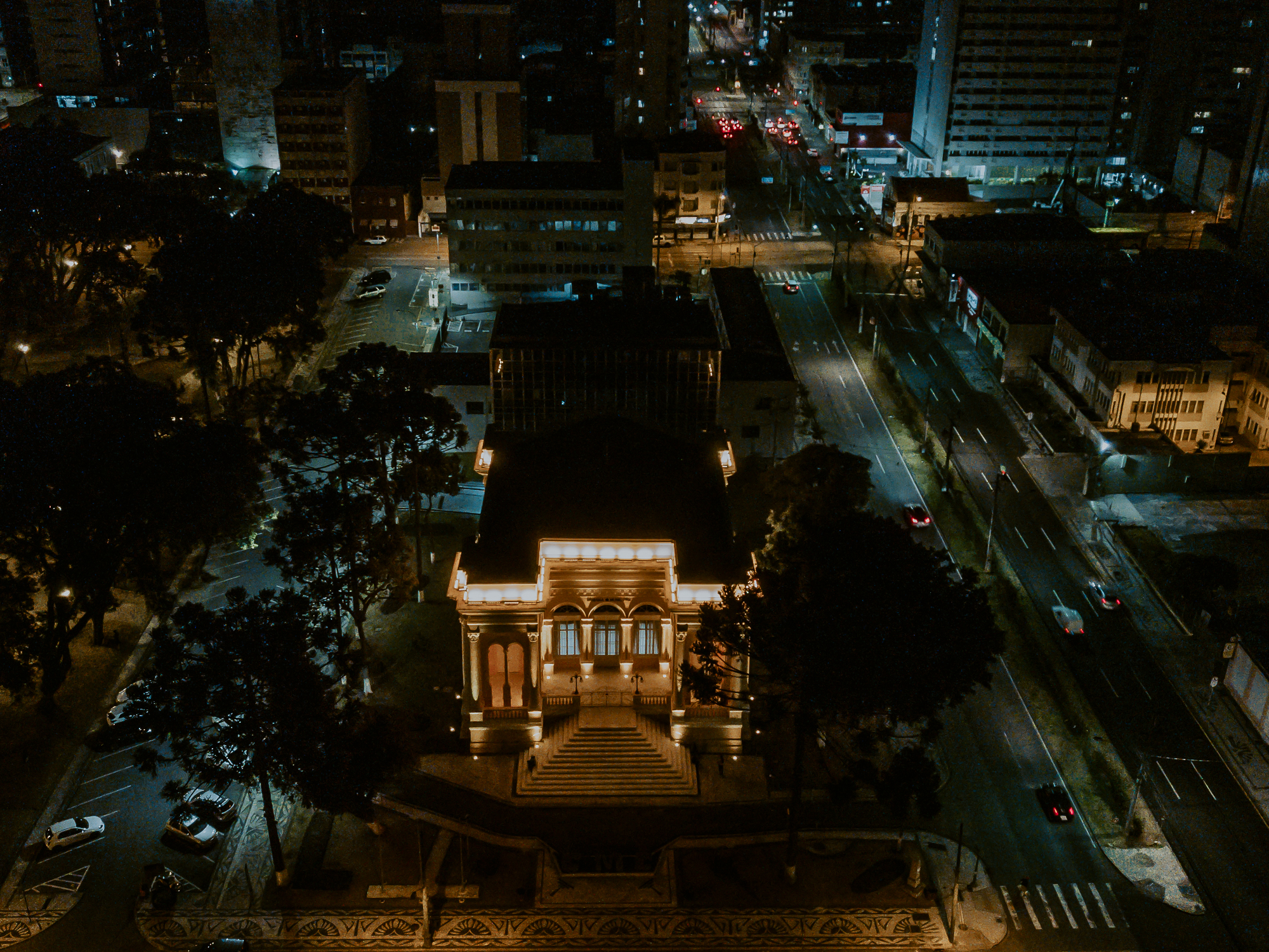 Câmara ilumina Palácio Rio Branco em campanha contra acidentes de trânsito