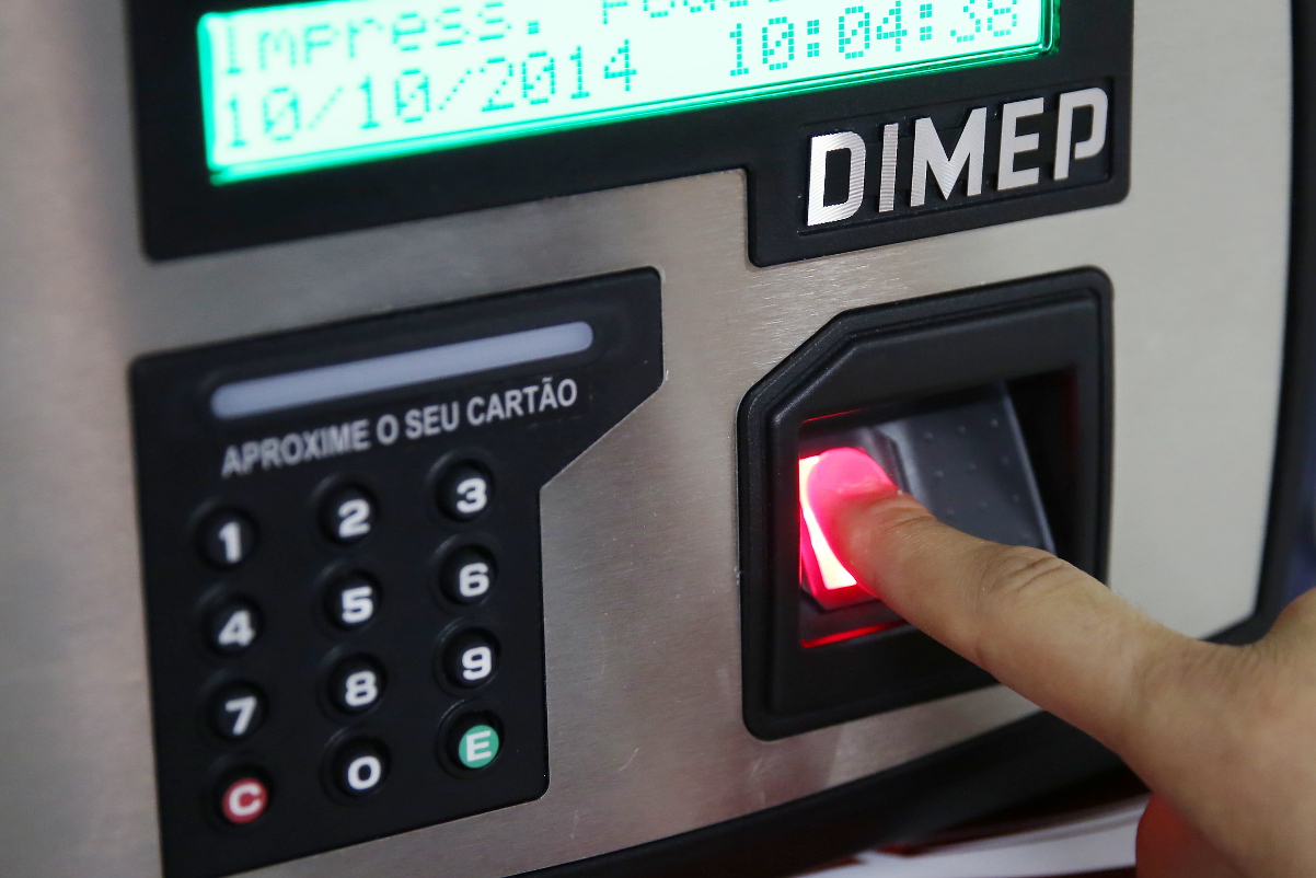 Câmara inicia o controle por biometria ainda em outubro