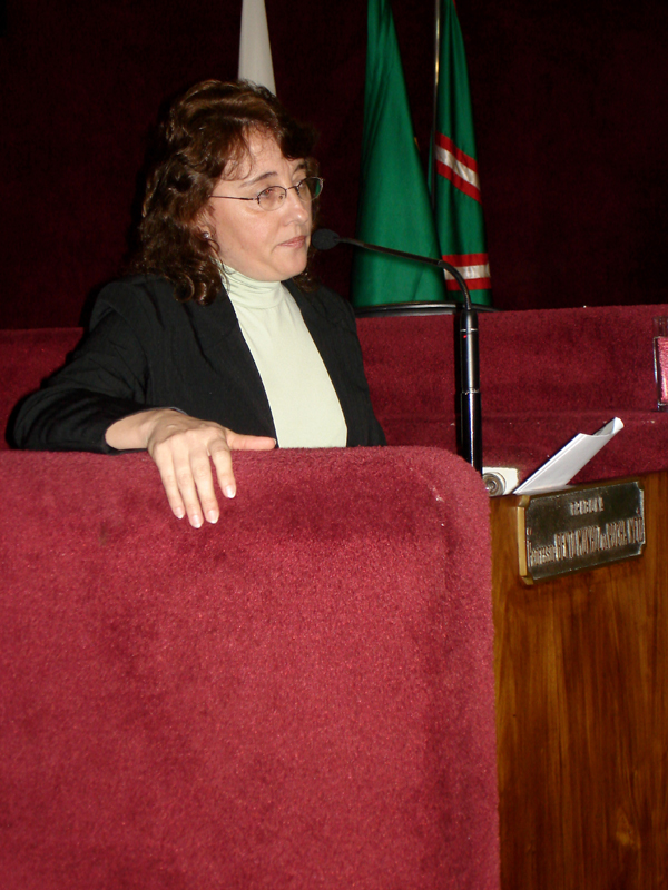 Câmara mantém lei do mel na merenda 