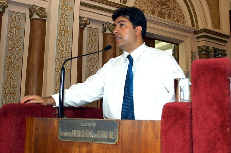 Câmara mantém veto aos sinaleiros 