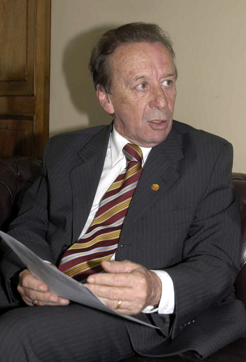 Câmara mantém veto parcial de Richa 