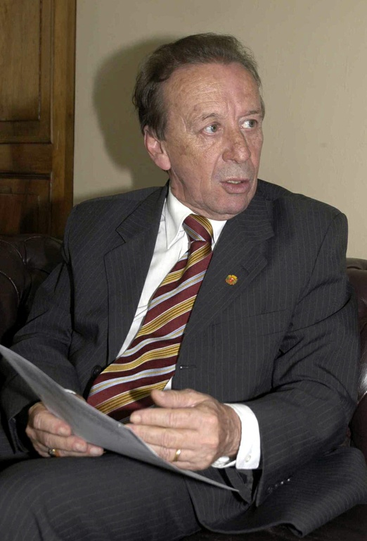 Câmara mantém veto parcial de Richa 