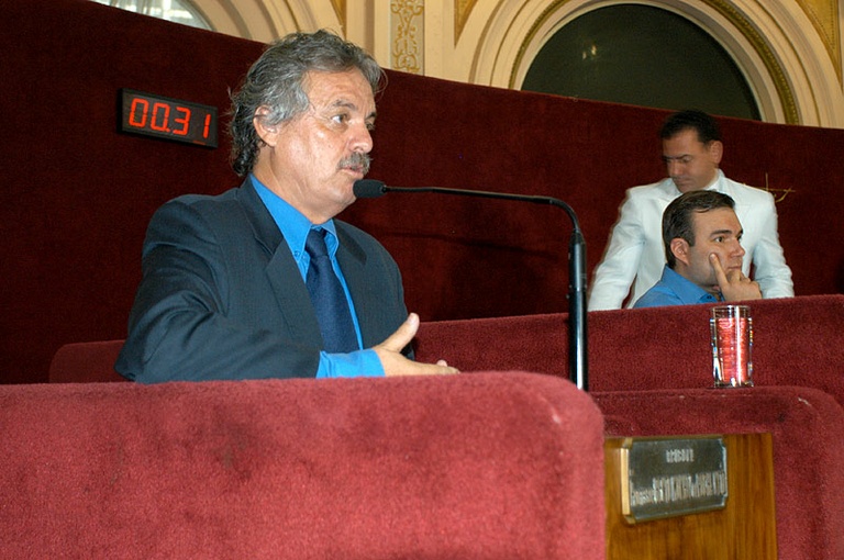 Câmara mantém vetos prefeiturais  