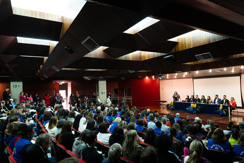 CMC marca presença na Conferência de Assistência Social de Curitiba