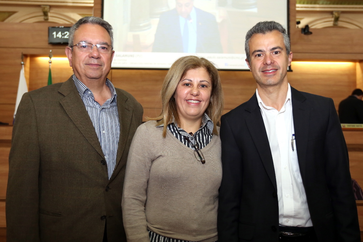 Câmara Municipal aprova homenagem ao professor Faustino Fávaro