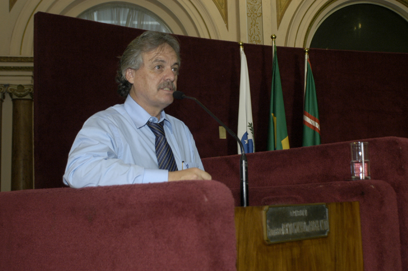 Câmara Municipal aprova programa de calçamento 