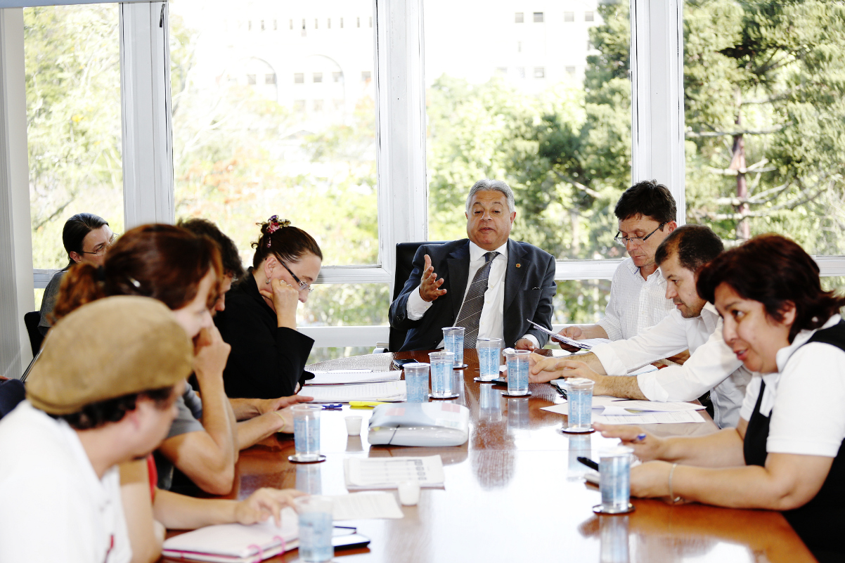 Câmara negocia emendas ao plano de carreira do magistério