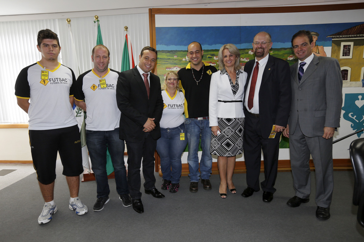 Câmara prestigia o futsac, esporte curitibano que será oficializado dia 29 