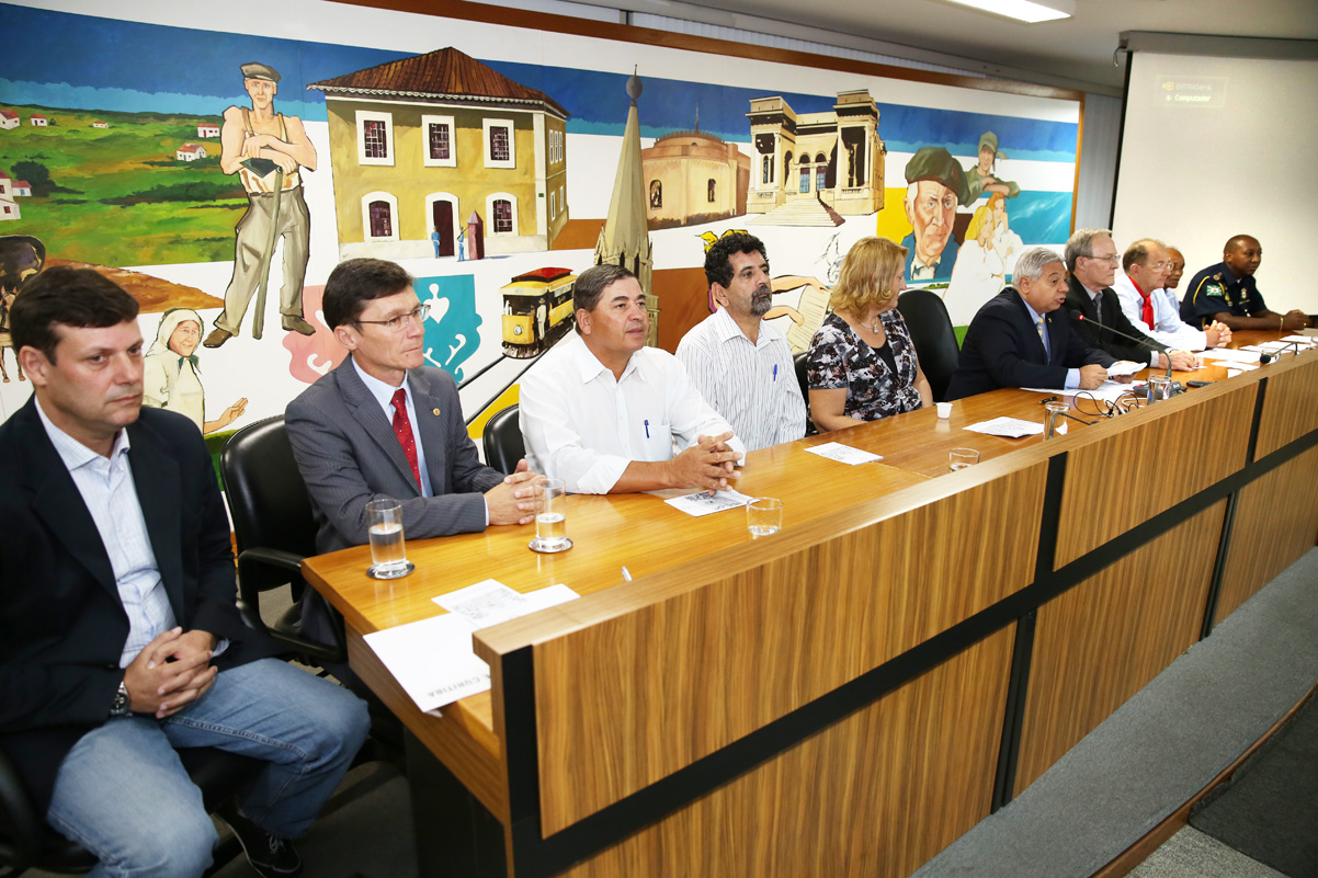 Câmara promove resgate da história do bairro Pinheirinho