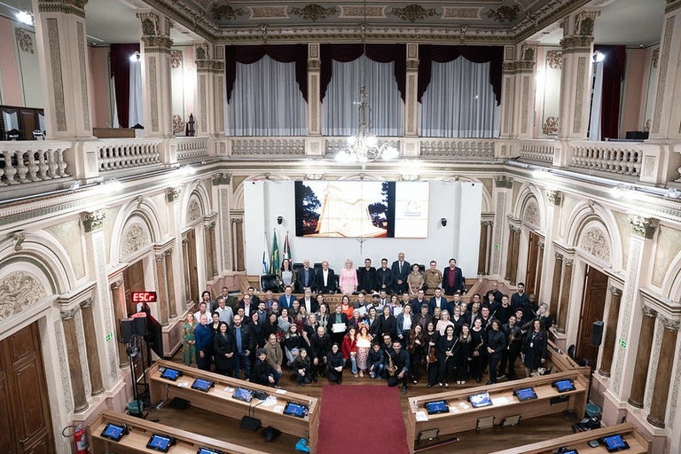 Sessão solene na Câmara celebra encerramento do Projeto Pulsante