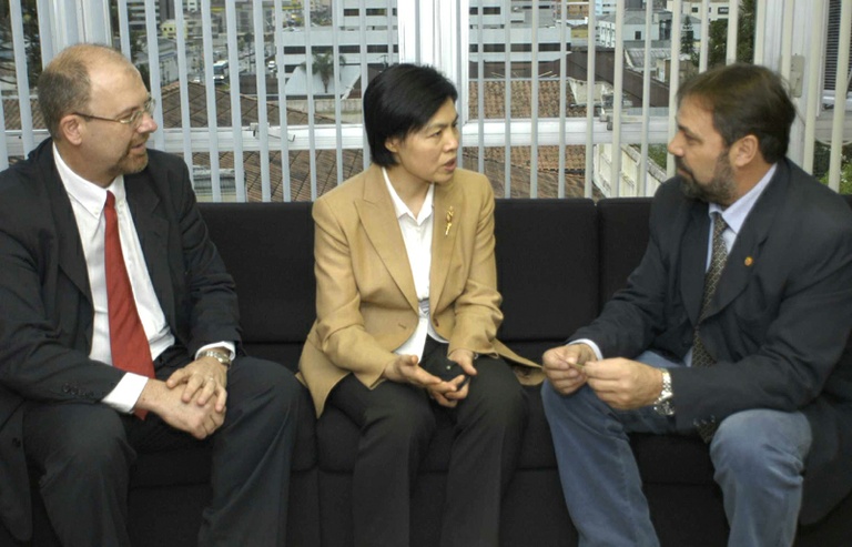 Câmara recebe conselheira da embaixada chinesa 