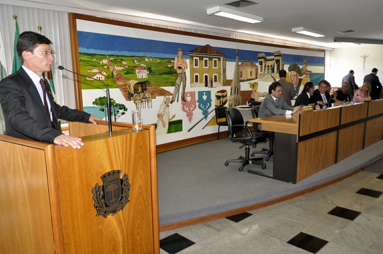 Câmara recebe Fórum Paranaense da Verdade 