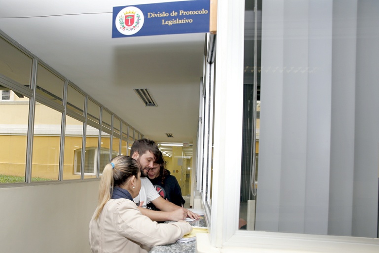 Câmara recebe Frente de Luta pelo Transporte