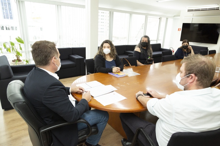 Câmara recebe pauta prioritária de reivindicações do Sismmac