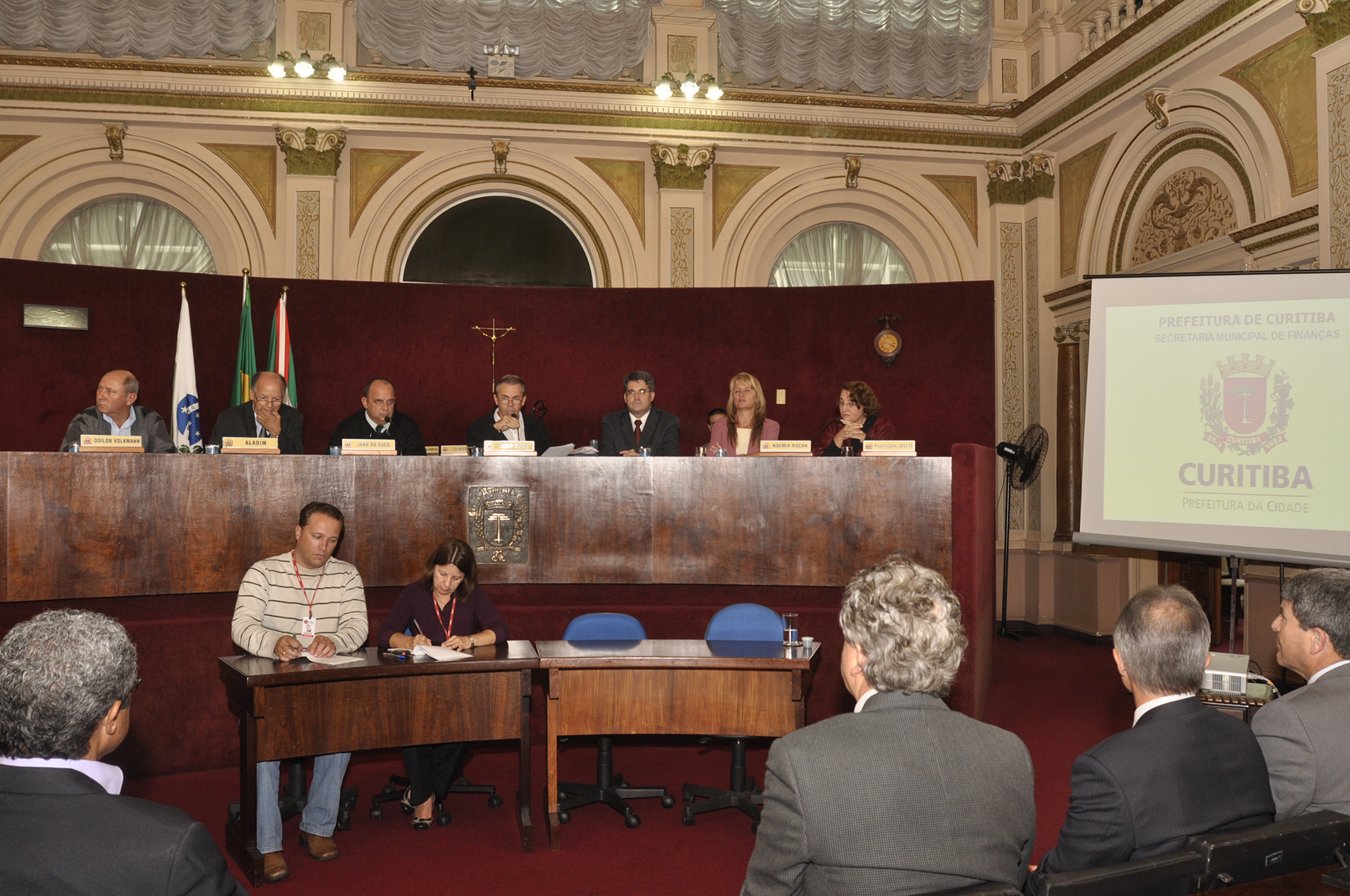 Câmara recebe prestação de contas da prefeitura 