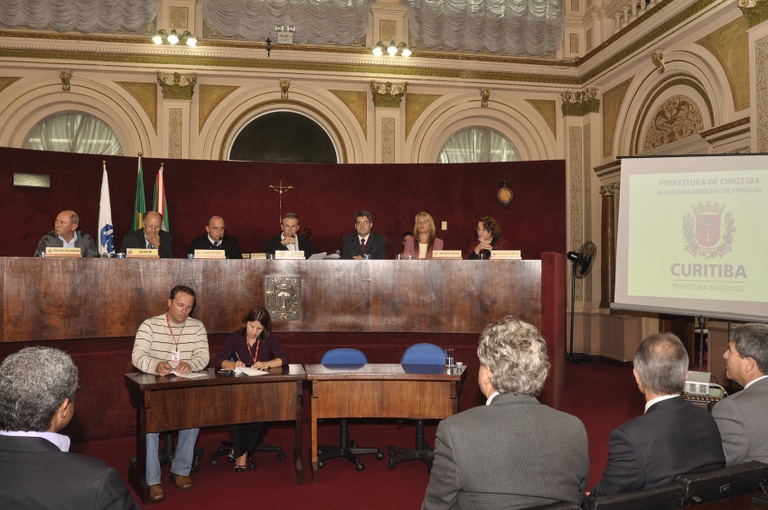 Câmara recebe prestação de contas da prefeitura 