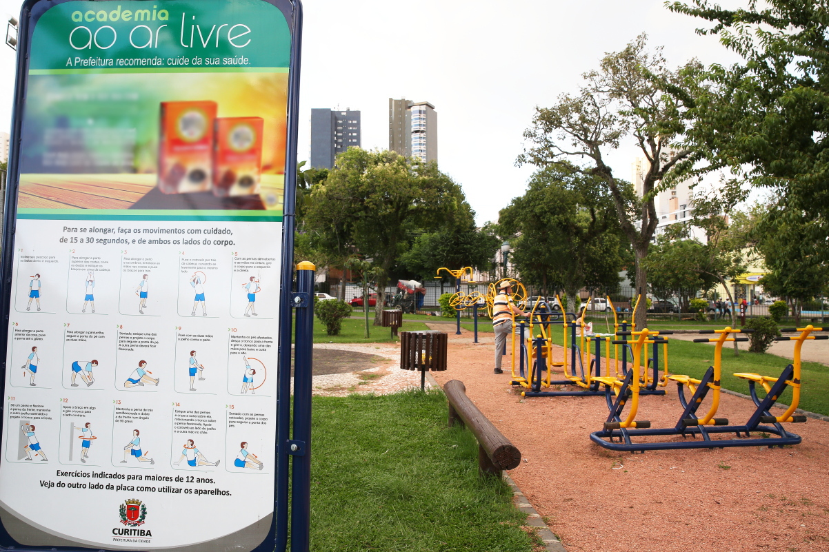 Câmara recebe resposta da prefeitura sobre academia ao ar livre