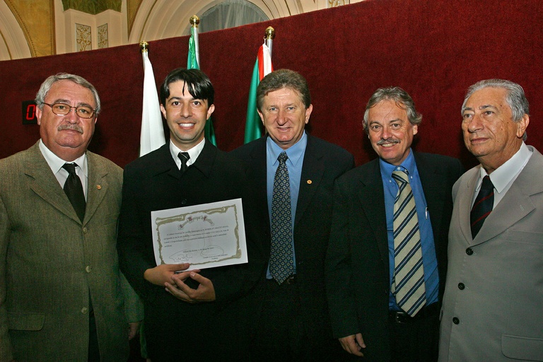 Câmara reconhece ação de prevenção ao câncer 