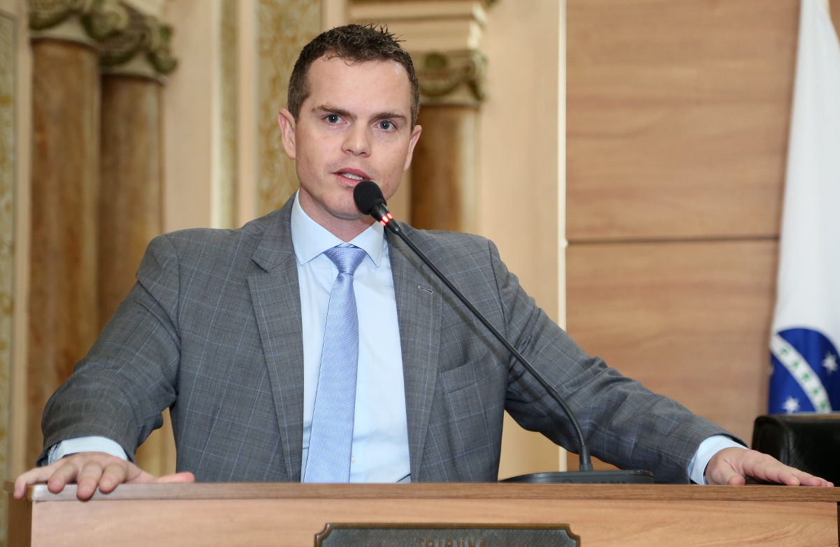 Câmara se manifesta contra mudanças em leilões de petróleo