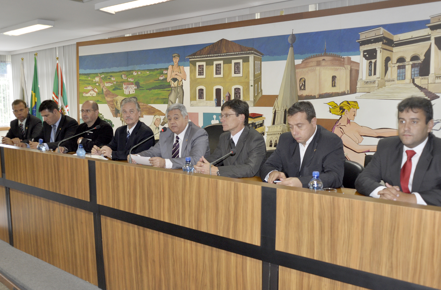 Câmara temática da Copa apresenta ações no Legislativo