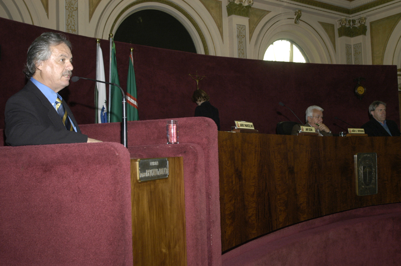 Câmara vai homenagear general Túlio Cherem 