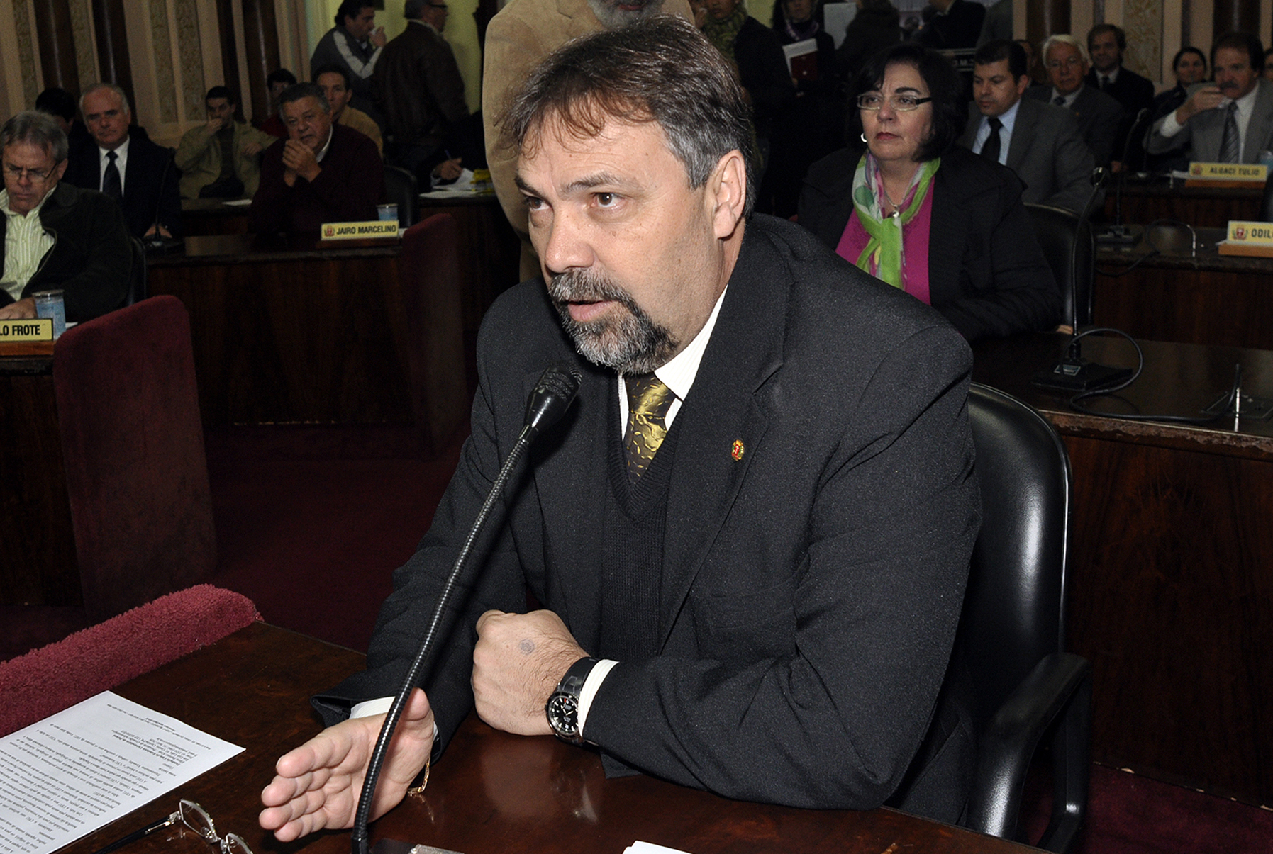 Câmara vota projeto de combate à pedofilia 