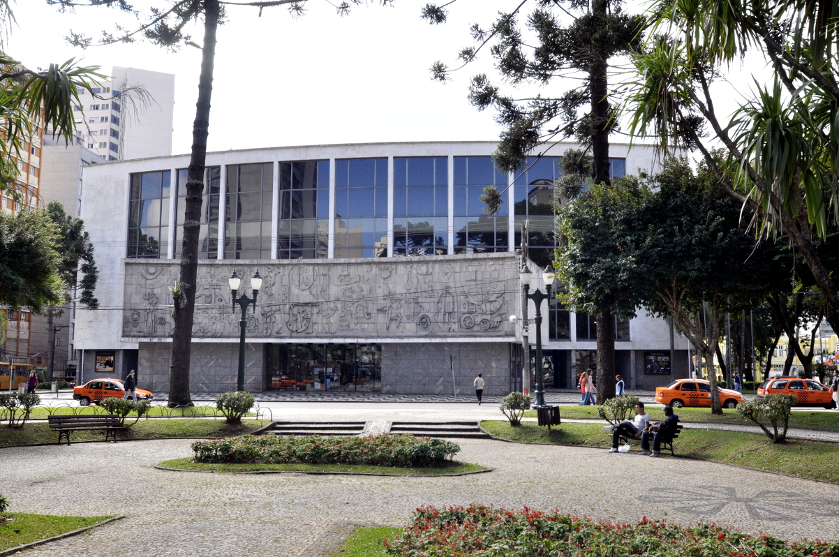 Câmara vota reserva de lugar a gestante em eventos culturais