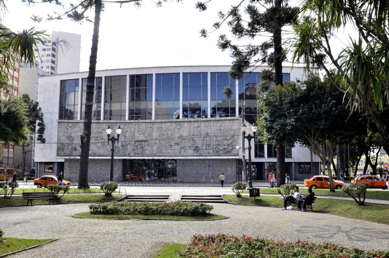 Câmara vota reserva de lugar a gestante em eventos culturais