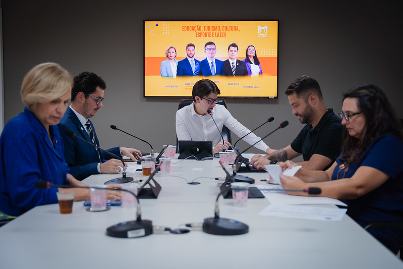 Campanha de trânsito é aprovada e já pode ser votada na Câmara de Curitiba