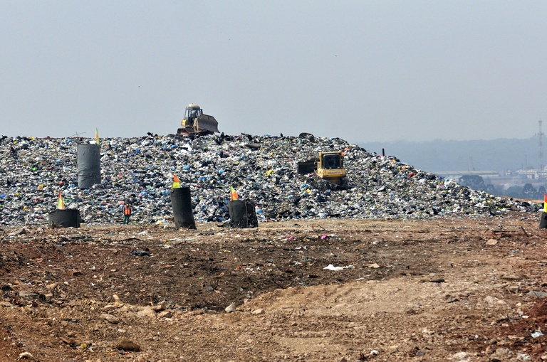 Cancelada visita ao Aterro da Caximba 