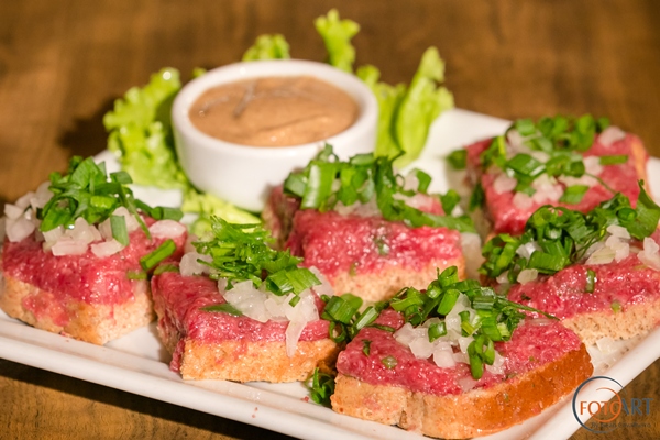 Carne de onça pode se tornar patrimônio cultural de Curitiba