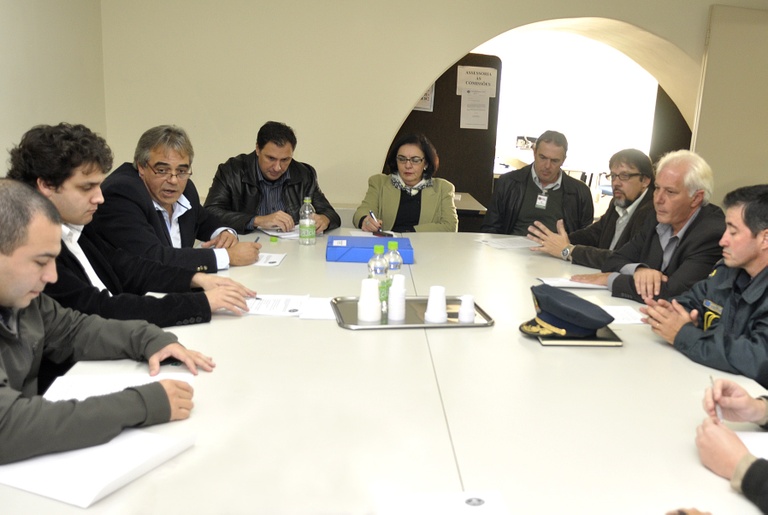 Cartilha terá informações para regularizar bares 