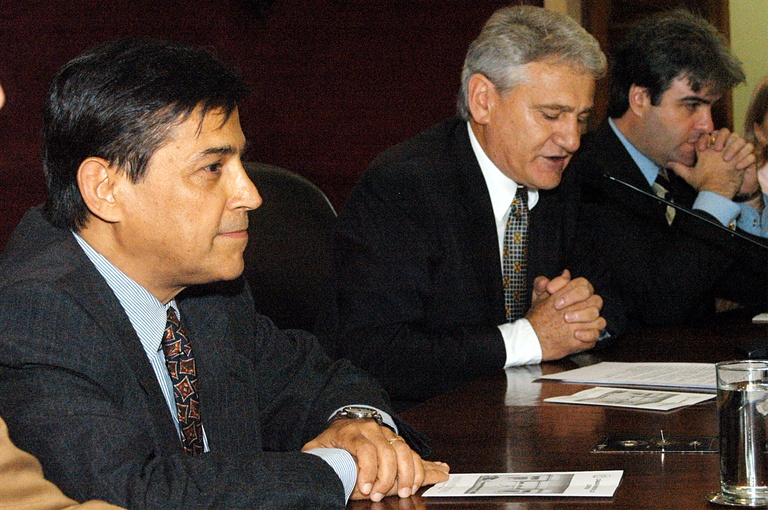 Catedrático paulista recebe cidadania 