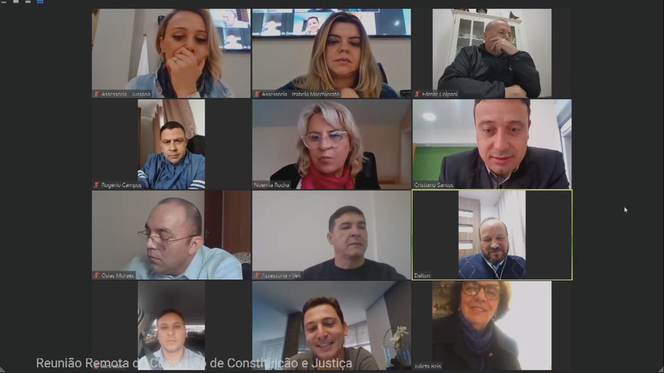 CCJ acata alterações no Regimento Interno da CMC com subemendas