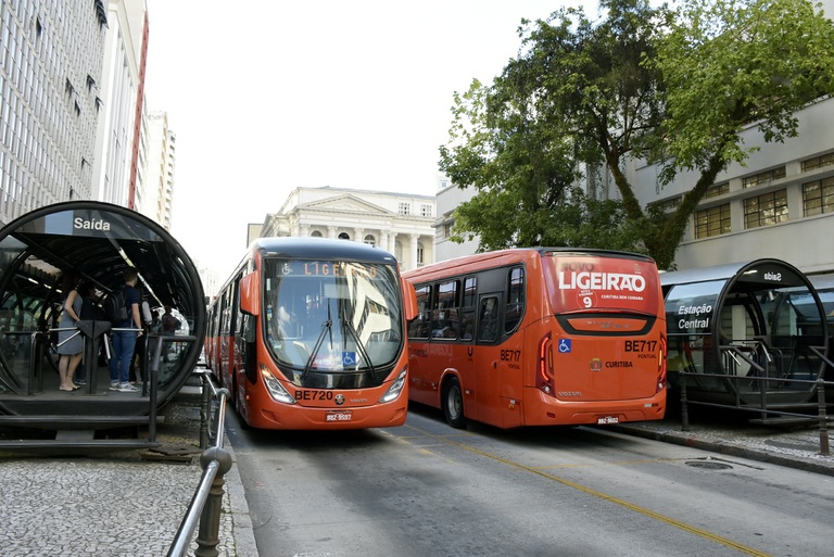 CCJ analisa espaço reservado às mulheres em biarticulados