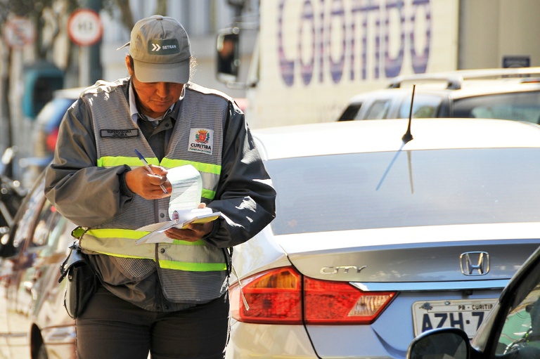 CCJ analisa nova Junta para avaliar recursos a multas de trânsito