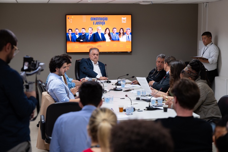 CCJ aprova iniciativa para reduzir taxas de microempresas individuais