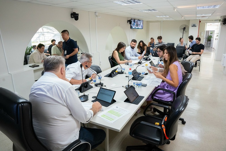 CCJ aprova projeto que reforça fiscalização do descarte de lixo